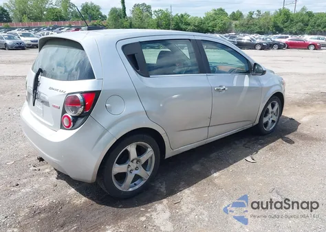 2015 Chevrolet Sonic Ltz Auto z USA, uszkodzony, nr VIN 1G1JE6SB6F4118460